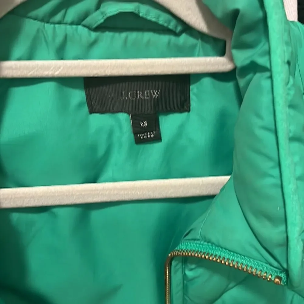 J.crew bright green puffer vest sz XS